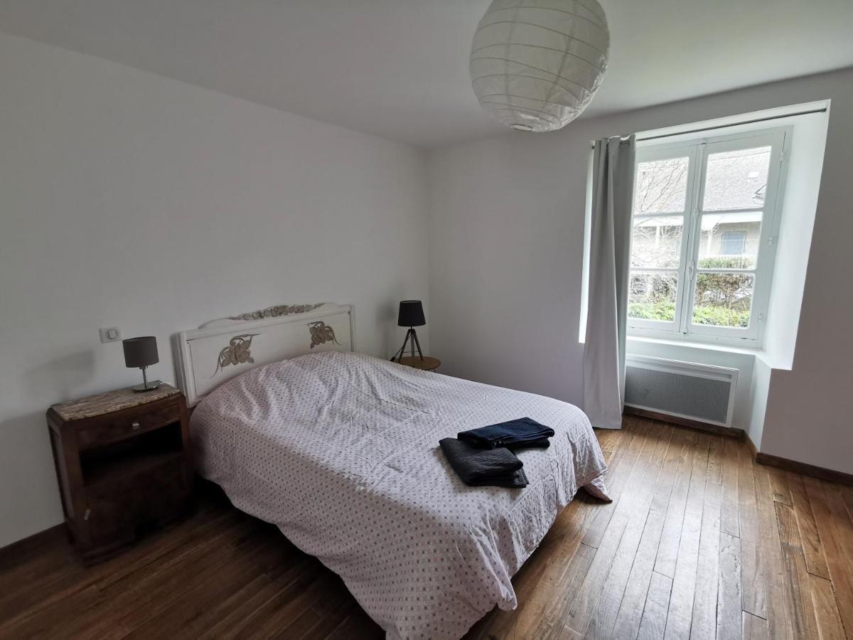 Le Monrepos Avec Jacuzzi Nordique Apartment Bielle Luaran gambar